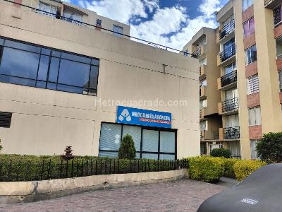 Apartamento de 3 alcobas en venta en Cr Portal De Las Flores, Soacha, 46 m² · foto 11 de 12