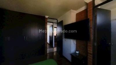 Apartamento de 3 alcobas en venta en Cr Portal De Las Flores, Soacha, 46 m² · foto 4 de 12
