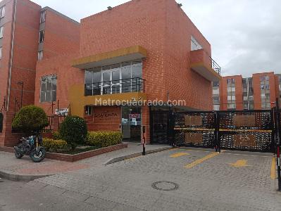 Apartamento de 3 alcobas en venta en El Danubio, Soacha, 50 m² · foto 13 de 17