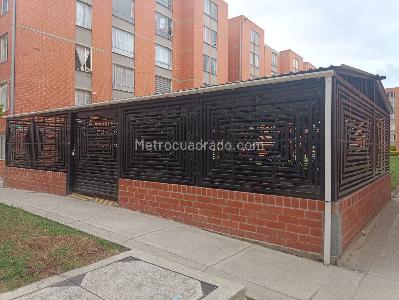 Apartamento de 3 alcobas en venta en El Danubio, Soacha, 50 m² · foto 16 de 17