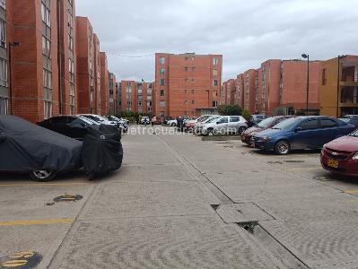 Apartamento de 3 alcobas en venta en El Danubio, Soacha, 50 m² · foto 5 de 17