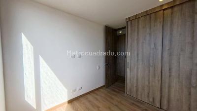 Apartamento de 3 alcobas en venta en Zona Industrial, Bogotá, 69 m² · foto 5 de 20