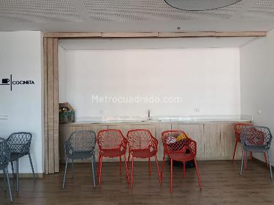 Apartamento de 3 alcobas en venta en Zona Industrial, Bogotá, 69 m² · foto 7 de 20