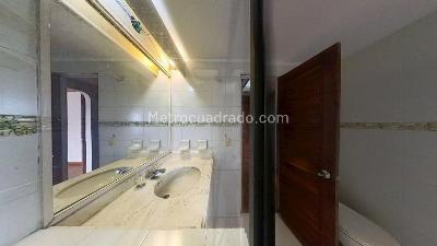 Apartamento de 2 alcobas en venta en Chapinero Alto, Bogotá, 73 m² · foto 10 de 20