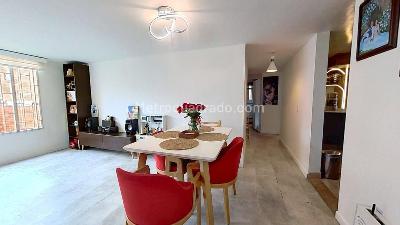 Apartamento de 2 alcobas en venta en Los Cedros Orientales, Bogotá, 62 m² · foto 12 de 20