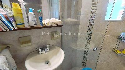Apartamento de 2 alcobas en venta en Los Cedros Orientales, Bogotá, 62 m² · foto 14 de 20