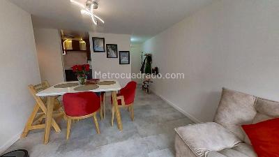 Apartamento de 2 alcobas en venta en Los Cedros Orientales, Bogotá, 62 m² · foto 4 de 20
