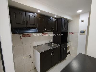 Apartamento de 2 alcobas en venta en San Andresito, Bogotá, 37 m² · foto 2 de 10