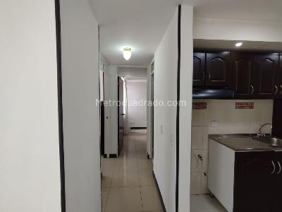 Apartamento de 2 alcobas en venta en San Andresito, Bogotá, 37 m² · foto 5 de 10