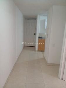 Apartaestudio en venta en Tierra Buena Tintal, Bogotá, 30 m² · foto 2 de 6