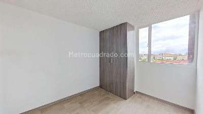 Apartamento en venta en Gerona Del Vergel, Bogotá · foto 8 de 10