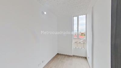 Apartamento en venta en Gerona Del Vergel, Bogotá · foto 9 de 10