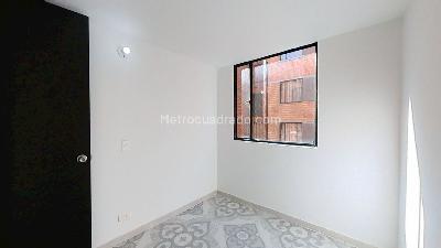 Apartamento en venta en Centro Usme, Bogotá · foto 3 de 16