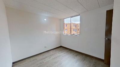 Apartamento en venta en Villas Del Progreso, Bogotá · foto 8 de 16