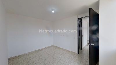 Apartamento en venta en La Laguna Fontibon, Bogotá · foto 4 de 11