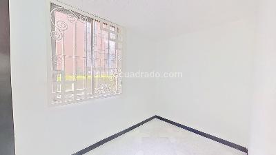 Apartamento en venta en Los Laureles, Bogotá · foto 2 de 10