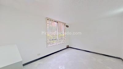 Apartamento en venta en Los Laureles, Bogotá · foto 5 de 10
