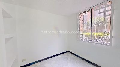 Apartamento en venta en Los Laureles, Bogotá · foto 9 de 10