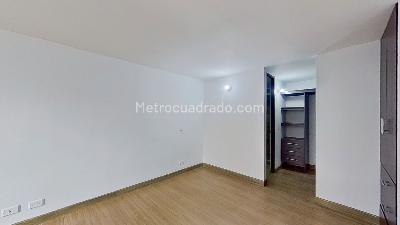 Apartamento de 3 alcobas en venta en Suba Pinos De Lombardia, Bogotá, 81 m² · foto 3 de 10