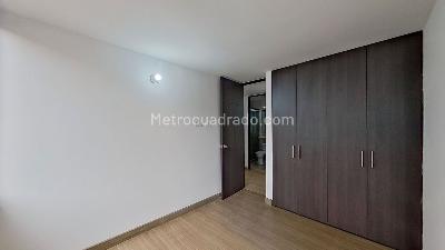 Apartamento de 3 alcobas en venta en Suba Pinos De Lombardia, Bogotá, 81 m² · foto 9 de 10