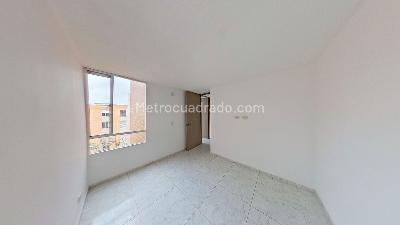 Apartamento en venta en Los Laureles, Bogotá · foto 2 de 10