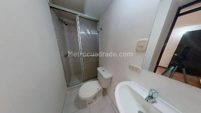 Apartamento en venta en Los Laureles, Bogotá · foto 3 de 10