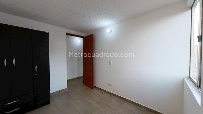 Apartamento de 3 alcobas en venta en Ciudadela El Ensueño, Bogotá, 49 m² · foto 9 de 10