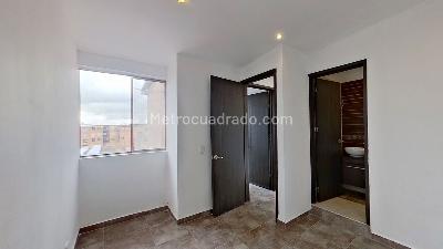Apartamento de 3 alcobas en venta en Zona Franca, Bogotá, 45 m² · foto 3 de 10