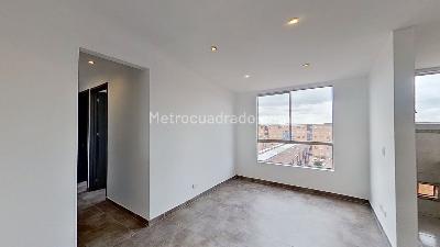 Apartamento de 3 alcobas en venta en Zona Franca, Bogotá, 45 m² · foto 8 de 10