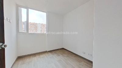 Apartamento en venta en Gerona Del Vergel, Bogotá · foto 4 de 9