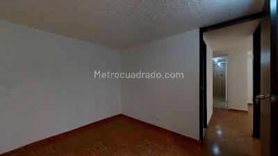 Apartamento de 2 alcobas en venta en Usme Centro, Bogotá, 35 m² · foto 2 de 19