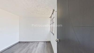 Apartamento de 3 alcobas en venta en La Capilla, Soacha, 40 m² · foto 3 de 10