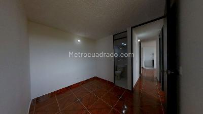 Apartamento de 3 alcobas en venta en Eugenio Diaz Castro, Soacha, 40 m² · foto 4 de 10