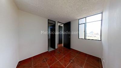 Apartamento de 3 alcobas en venta en Eugenio Diaz Castro, Soacha, 40 m² · foto 8 de 10