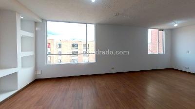 Apartamento de 2 alcobas en venta en Cr El Triunfo Et Ii, Soacha, 47 m² · foto 3 de 10