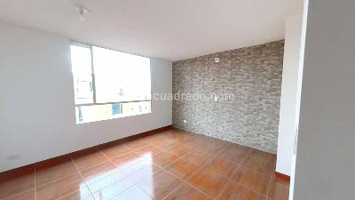 Apartamento de 3 alcobas en venta en La Veredita, Soacha, 50 m² · foto 4 de 10