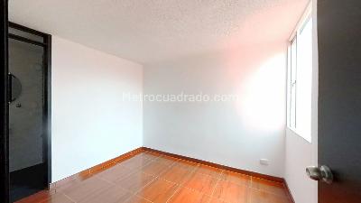 Apartamento de 3 alcobas en venta en La Veredita, Soacha, 50 m² · foto 5 de 10