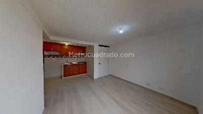 Apartamento de 3 alcobas en venta en Cr El Tesoro Et Ii, Soacha, 44 m² · foto 2 de 10