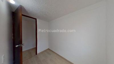 Apartamento de 3 alcobas en venta en Cr El Tesoro Et Ii, Soacha, 44 m² · foto 4 de 10