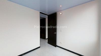 Apartamento de 2 alcobas en venta en Cr Linaria, Soacha, 38 m² · foto 2 de 10