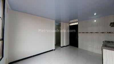 Apartamento de 2 alcobas en venta en Cr Linaria, Soacha, 38 m² · foto 6 de 10