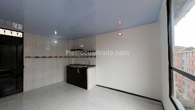 Apartamento de 2 alcobas en venta en Cr Linaria, Soacha, 38 m² · foto 8 de 10