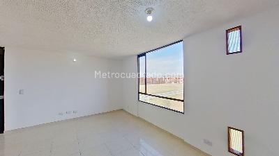 Apartamento de 3 alcobas en venta en Minuto De Dios, Soacha, 59 m² · foto 2 de 10