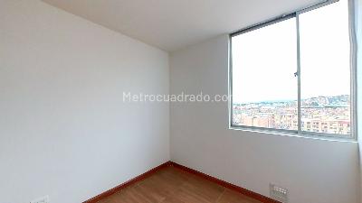 Apartamento de 3 alcobas en venta en Ub Terreros, Soacha, 56 m² · foto 10 de 10