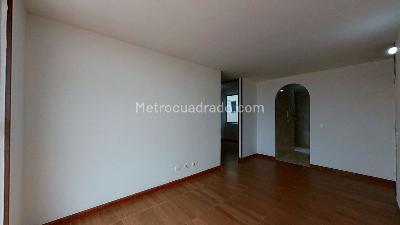 Apartamento de 3 alcobas en venta en Ub Terreros, Soacha, 56 m² · foto 5 de 10