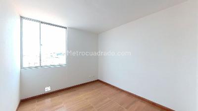 Apartamento de 3 alcobas en venta en Ub Terreros, Soacha, 56 m² · foto 9 de 10