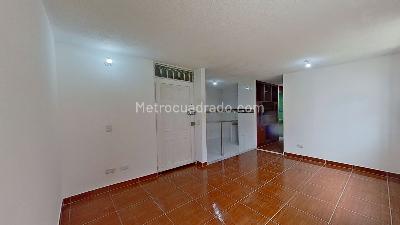 Apartamento de 3 alcobas en venta en Cr El Progreso Et I, Soacha, 53 m² · foto 3 de 10