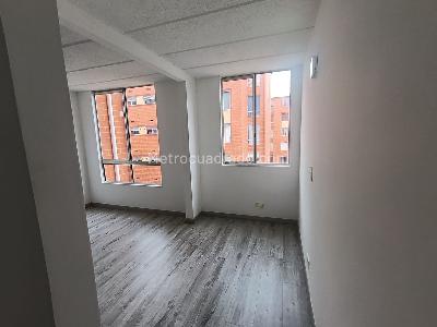 Apartamento de 2 alcobas en venta en Centro Comercial Prado Verde, Soacha, 41 m² · foto 7 de 10
