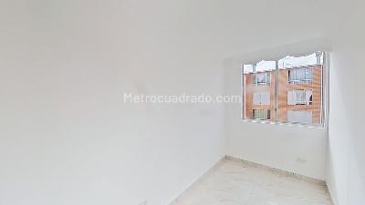 Apartamento de 3 alcobas en venta en Cr Cedro, Soacha, 46 m² · foto 2 de 16