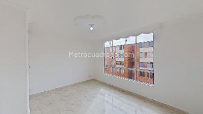 Apartamento de 3 alcobas en venta en Cr Cedro, Soacha, 46 m² · foto 3 de 16